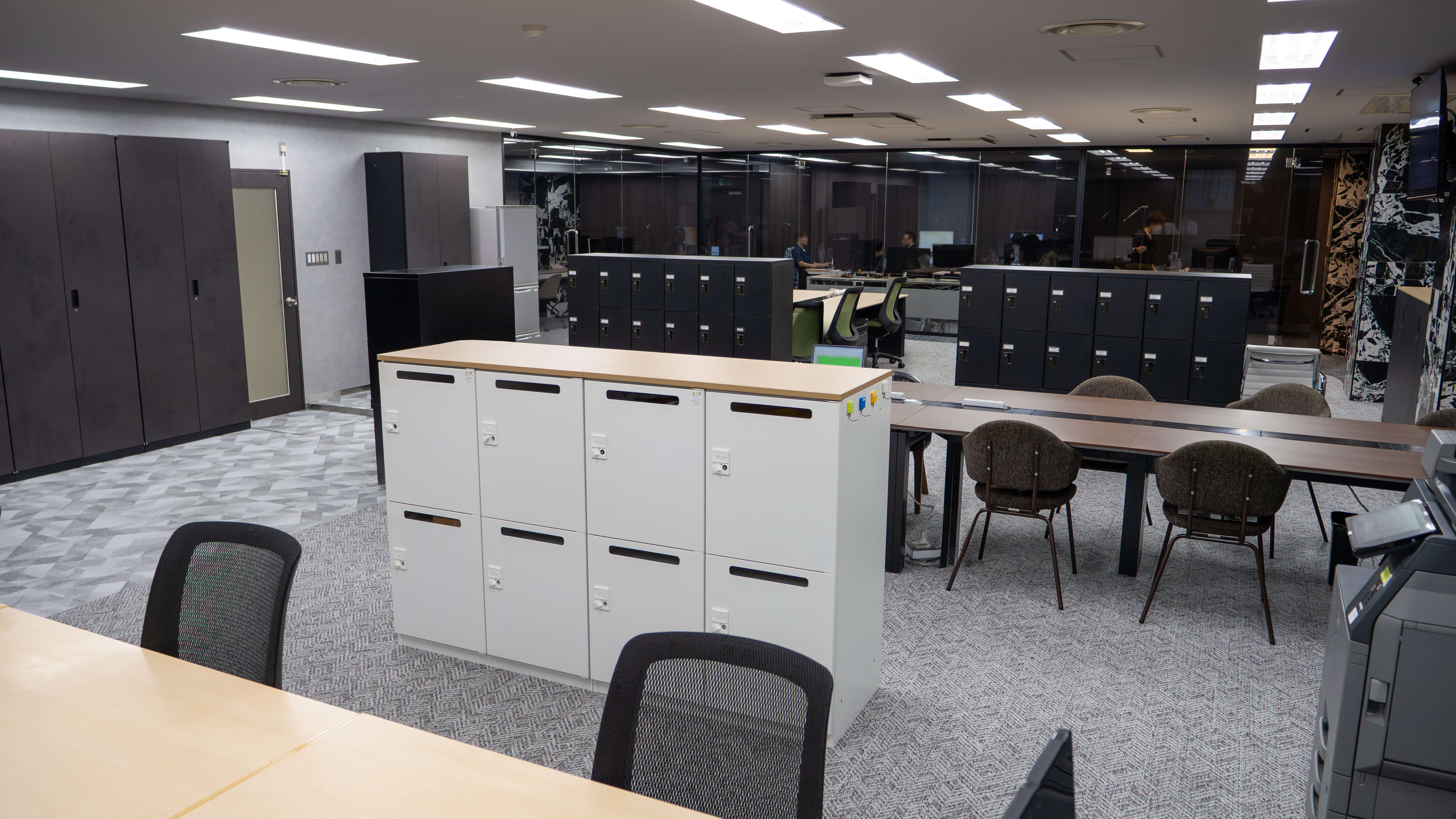 ドラEVER 東京本社 執務室